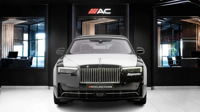 Rolls-Royce Ghost Series II Image 2