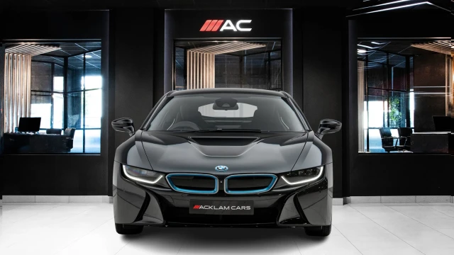 BMW i8 Image 2