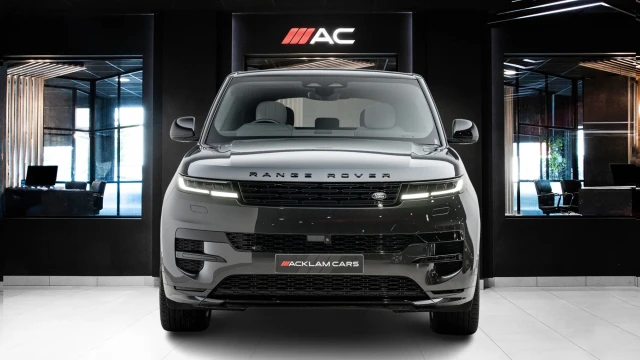Range Rover Sport Image 2