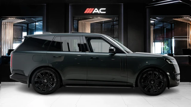 Land Rover Range Rover Image 3