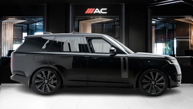 Land Rover Range Rover Image 3