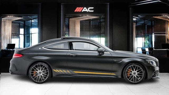 Mercedes-Benz C Class Image 3