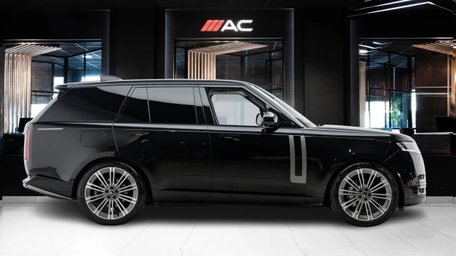 Land Rover Range Rover Image 3
