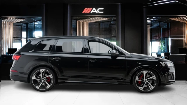 Audi SQ7 Image 3