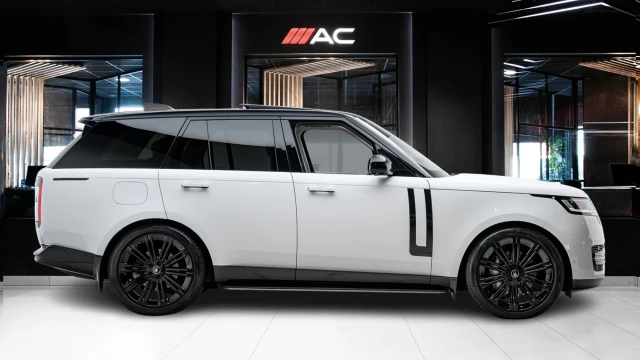 Land Rover Range Rover Image 3