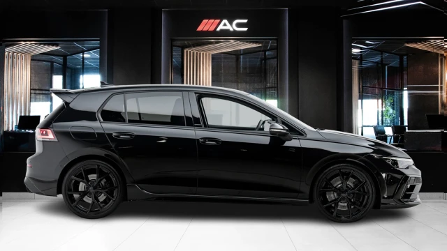 Volkswagen Golf Image 3