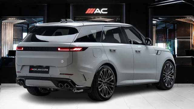 Land Rover Range Rover Sport Image 4