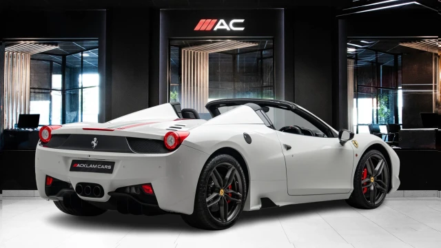Ferrari 458 Image 4