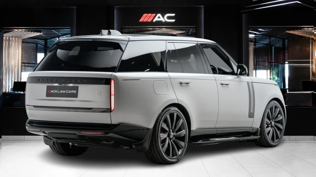 Land Rover Range Rover Image 4
