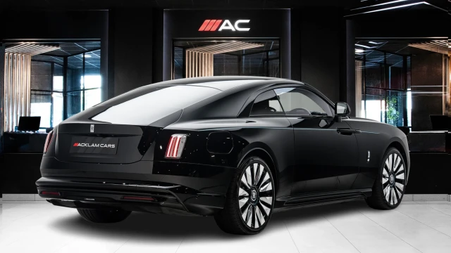 Rolls-Royce Spectre Image 4