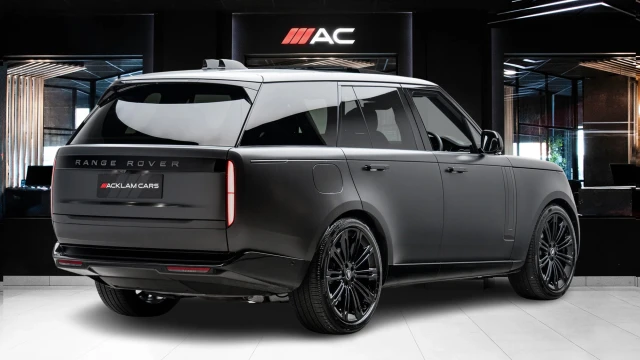Land Rover Range Rover Image 4