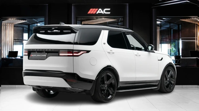 Land Rover Discovery Image 5