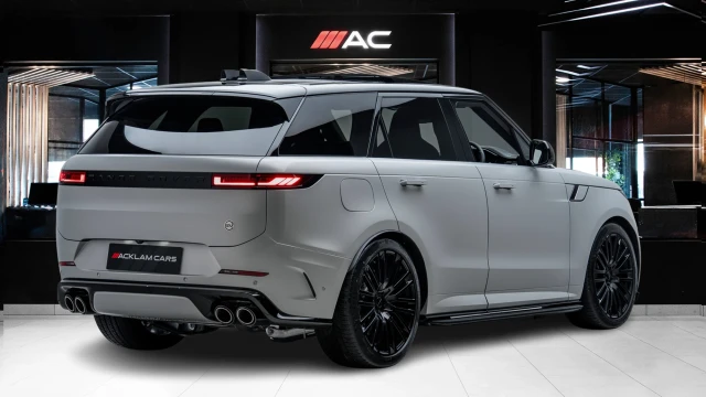 Land Rover Range Rover Sport Image 4