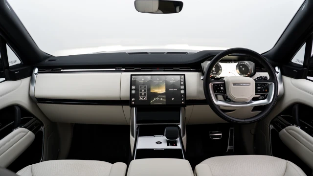 Land Rover Range Rover Image 5