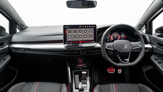 Volkswagen Golf Image 5
