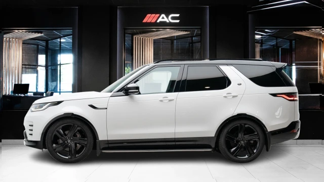 Land Rover Discovery Image 6