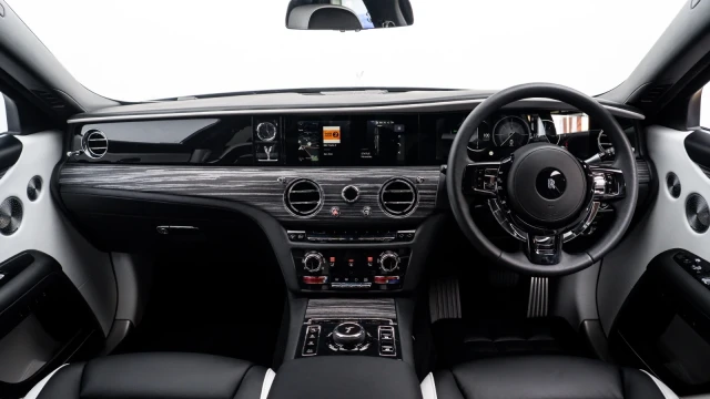 Rolls-Royce Ghost Series II Image 5
