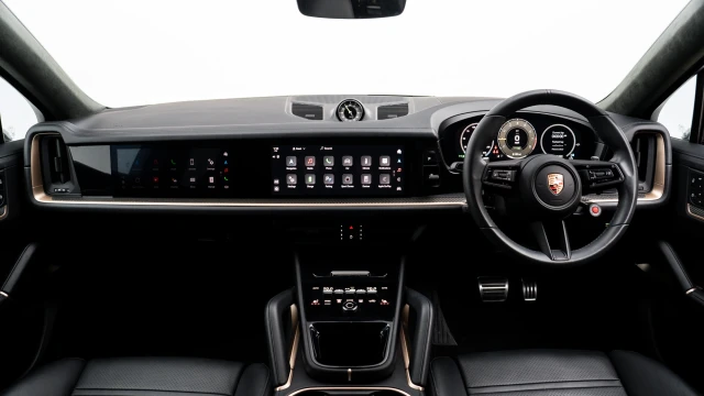 Porsche Cayenne Image 6