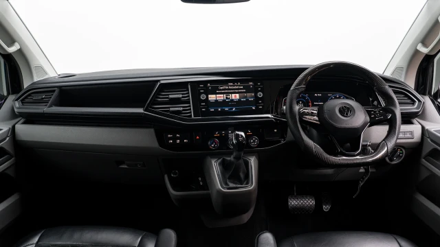 Volkswagen Transporter Image 5