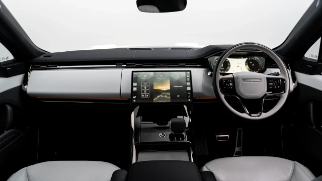 Range Rover Sport Image 5