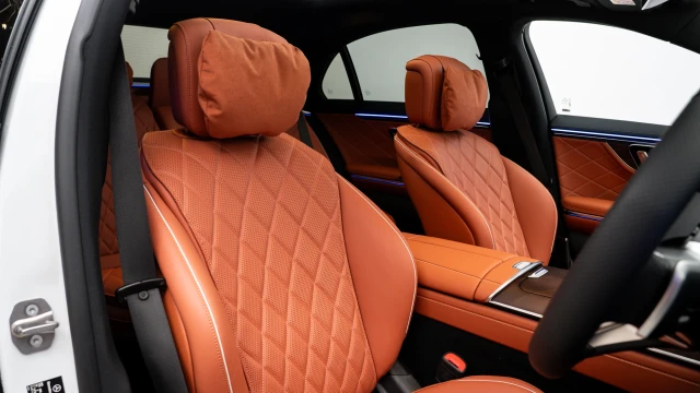 Mercedes-Benz S Class Image 6