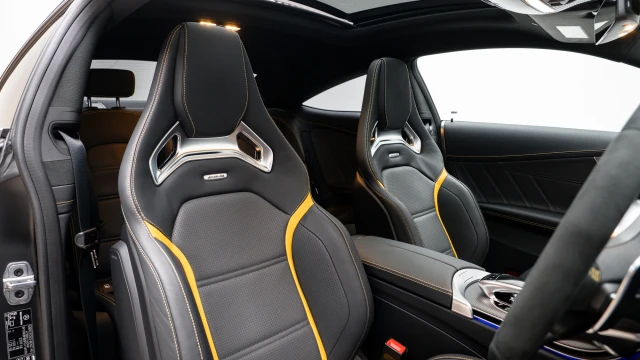 Mercedes-Benz C Class Image 6