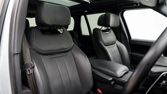 Land Rover Range Rover Image 6