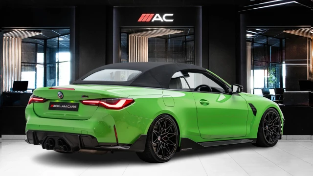 BMW M4 Image 6