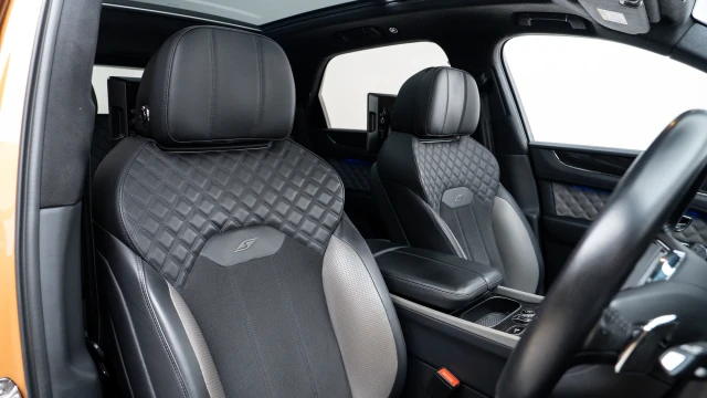 Bentley Bentayga Image 6