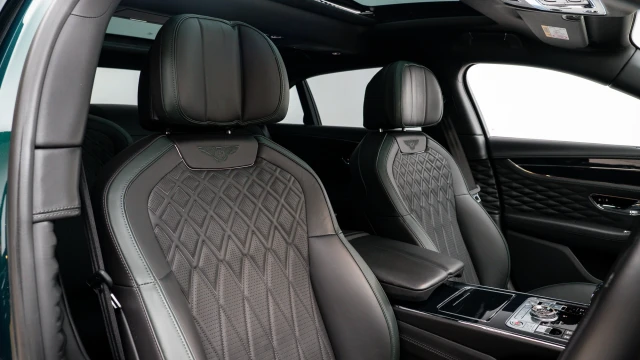 Bentley Flying Spur Image 6