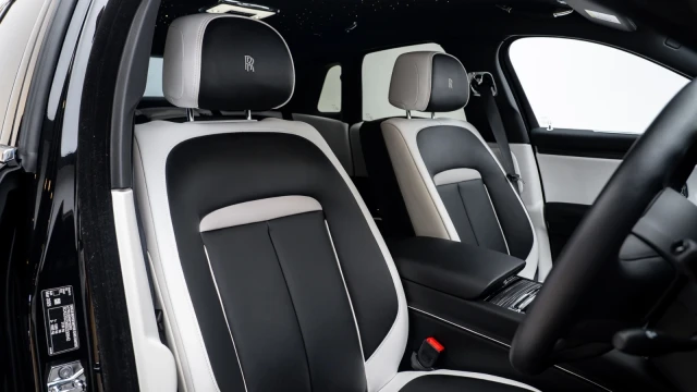 Rolls-Royce Ghost Series II Image 6