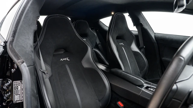 Aston Martin Rapide S Image 6