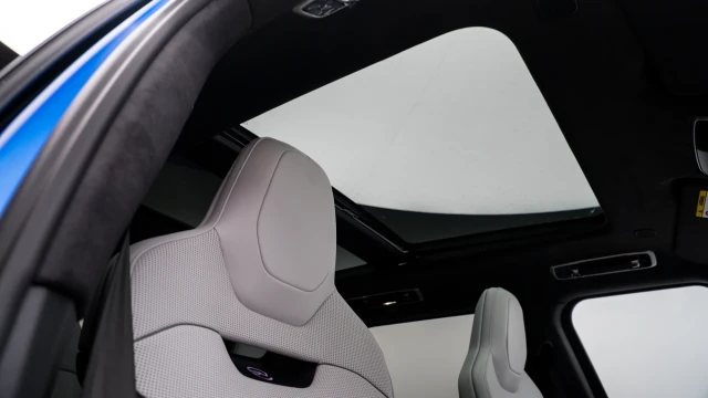 Land Rover Range Rover Sport Image 7