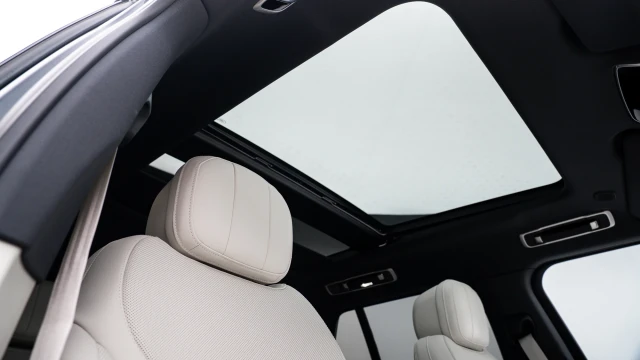 Land Rover Range Rover Image 7