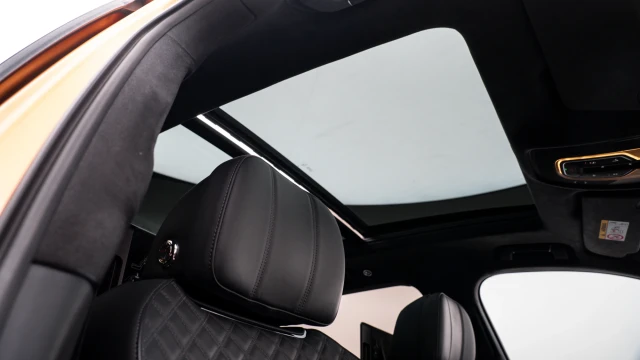 Bentley Bentayga Image 7