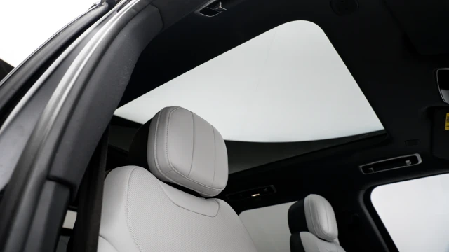 Land Rover Range Rover Sport Image 7
