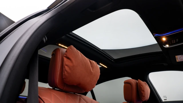 Mercedes-Benz S Class Image 7