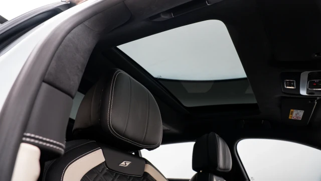 Bentley Flying Spur Image 7