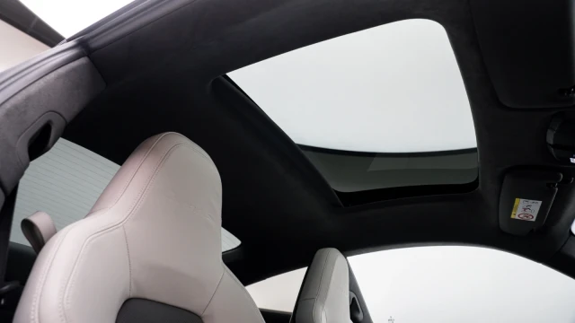 Porsche 911 Image 7