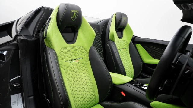 Lamborghini Huracan Image 8