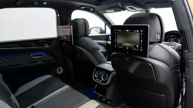 Bentley Bentayga Image 8