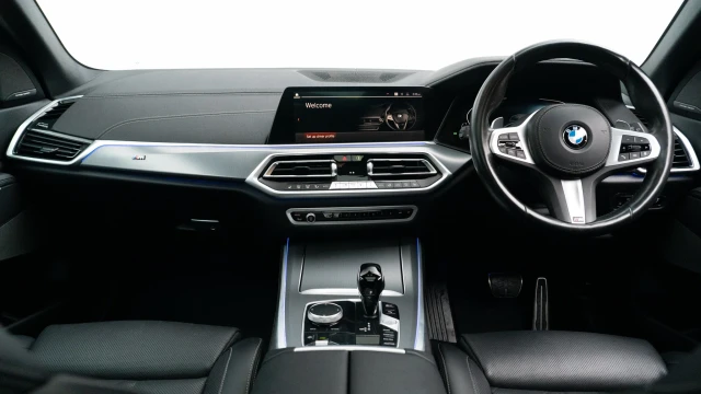 BMW X5 Image 2