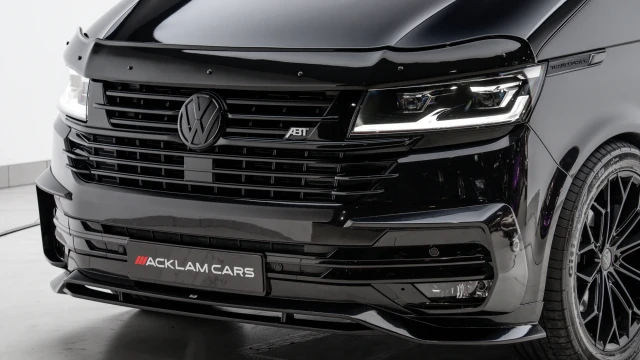 Volkswagen Transporter Image 8