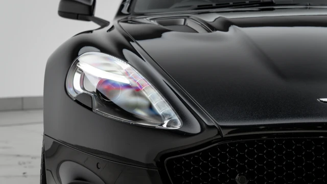 Aston Martin Rapide S Image 7