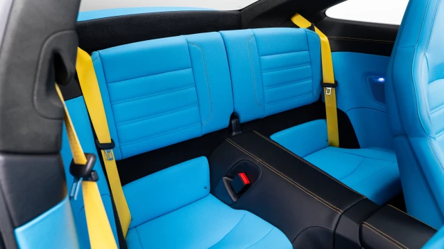 Porsche 911 Image 8