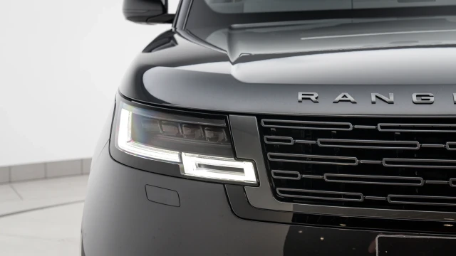Land Rover Range Rover Image 8