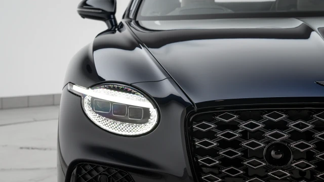 Bentley Continental Image 8