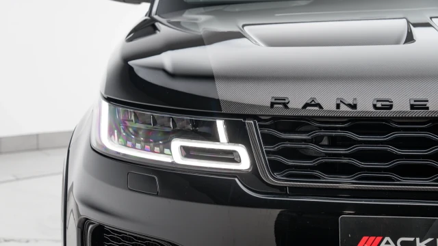 Land Rover Range Rover Sport Image 8