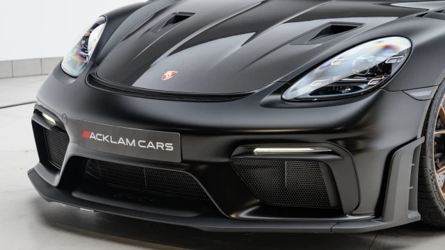 Porsche 718 Cayman Image 8