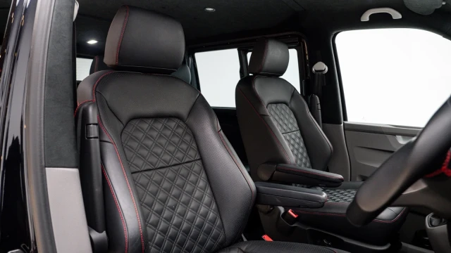 Volkswagen Transporter Image 6